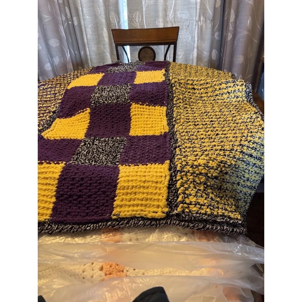Crochet Handmade Afghan Lap Cover Perfect For Vikings Games 48